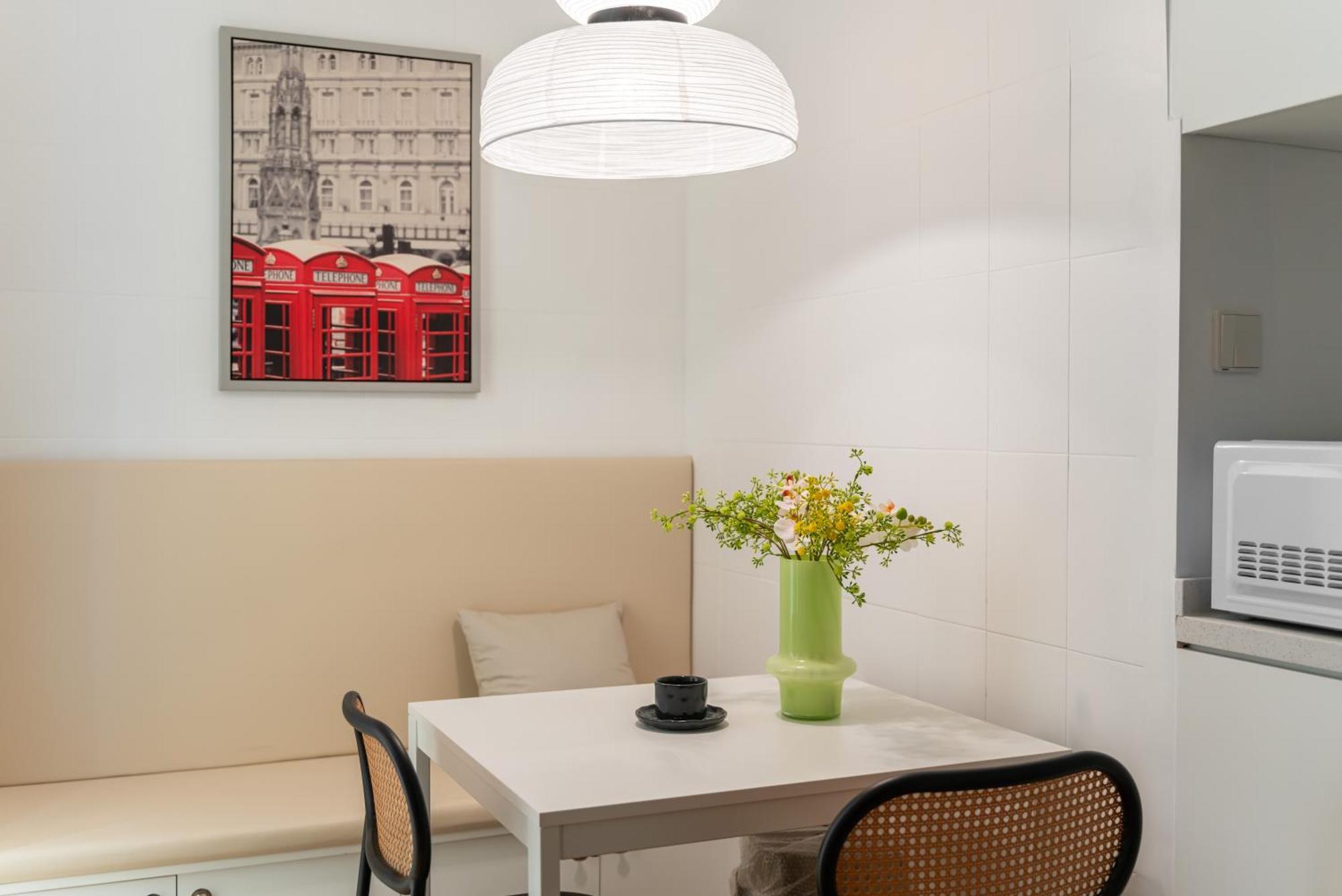 Shanghai Yi Du B&B - 150M Walk From Exit 5 Of Jiashan Road Metro Station Екстериор снимка